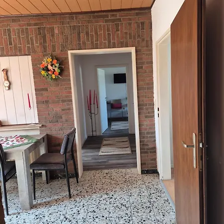 Boardinghouse21 *